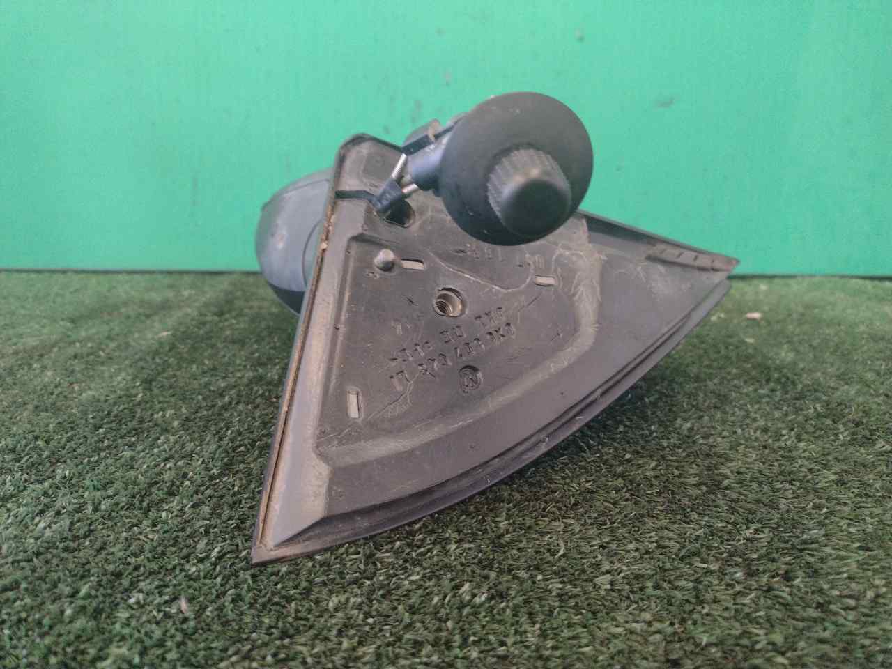RETROVISOR IZQUIERDO