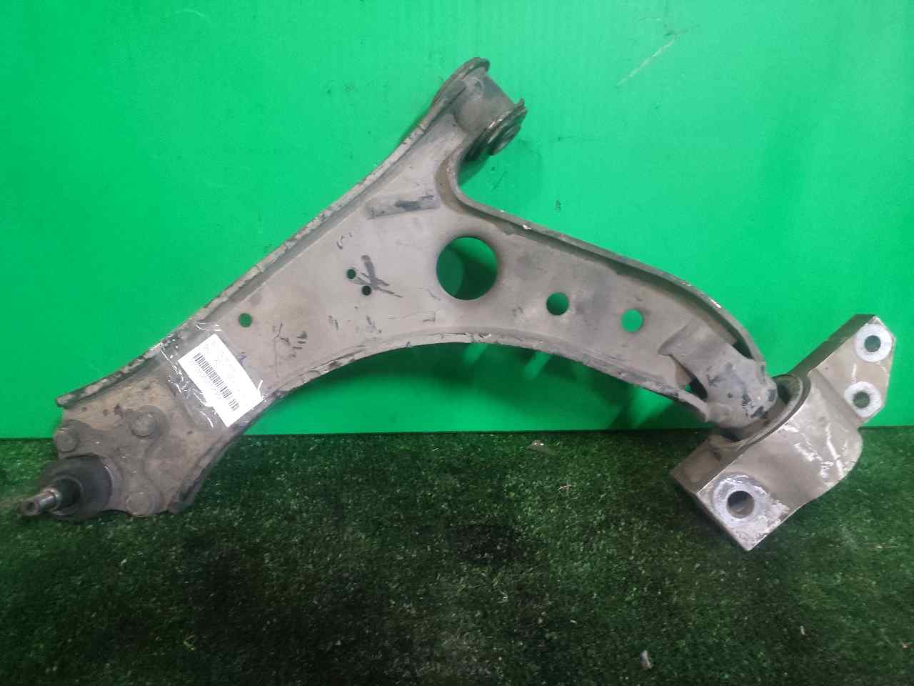 BRAZO SUSPENSION INFERIOR DELANTERO IZQUIERDO