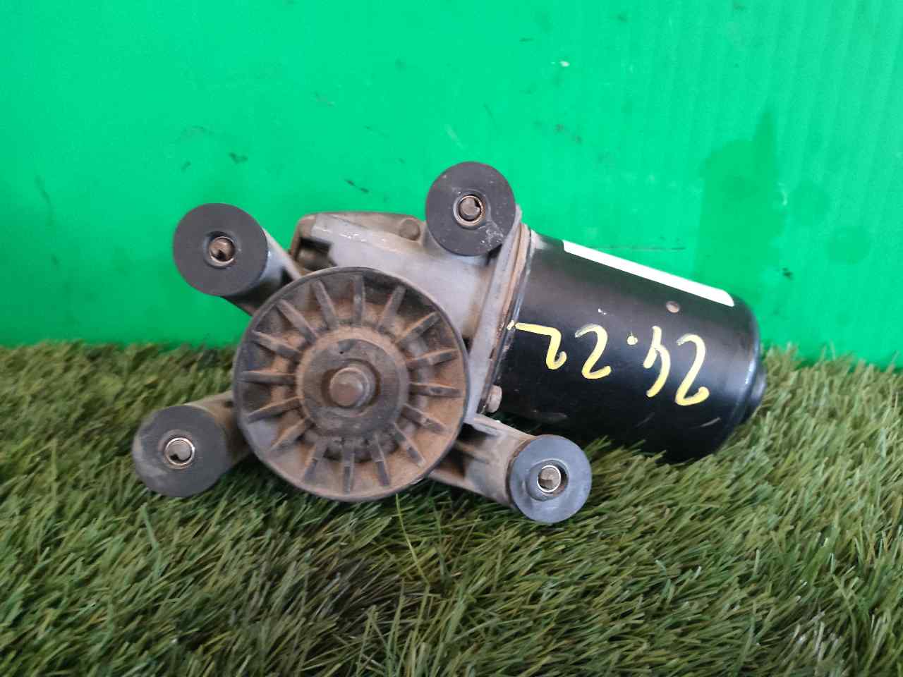 MOTOR LIMPIA DELANTERO