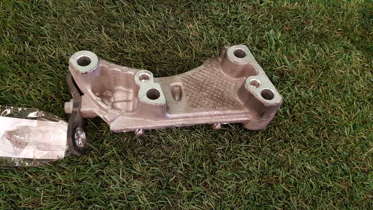 SOPORTE MOTOR