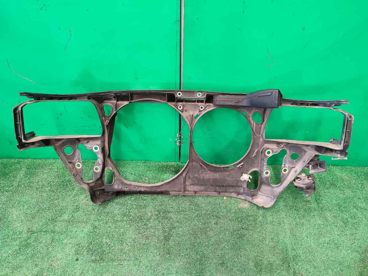 PANEL FRONTAL