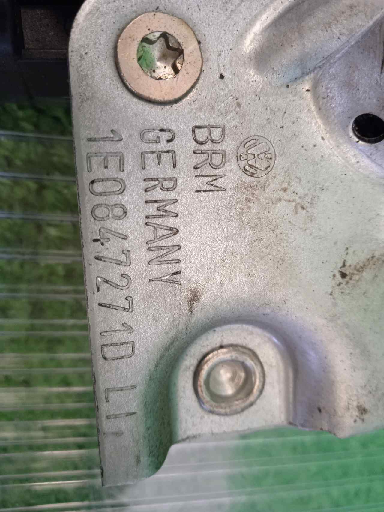 ELEVALUNAS TRASERO IZQUIERDO