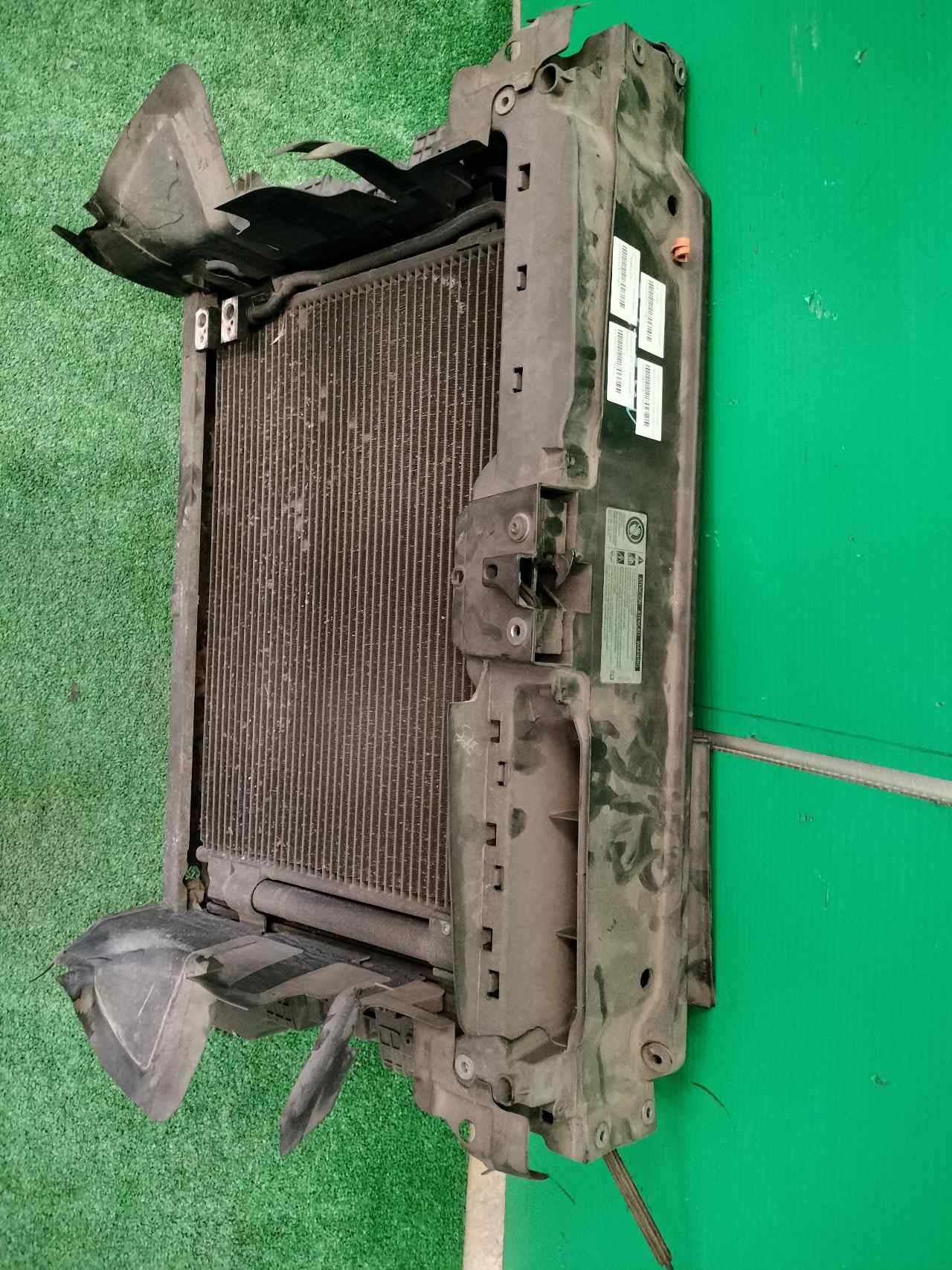 PANEL FRONTAL