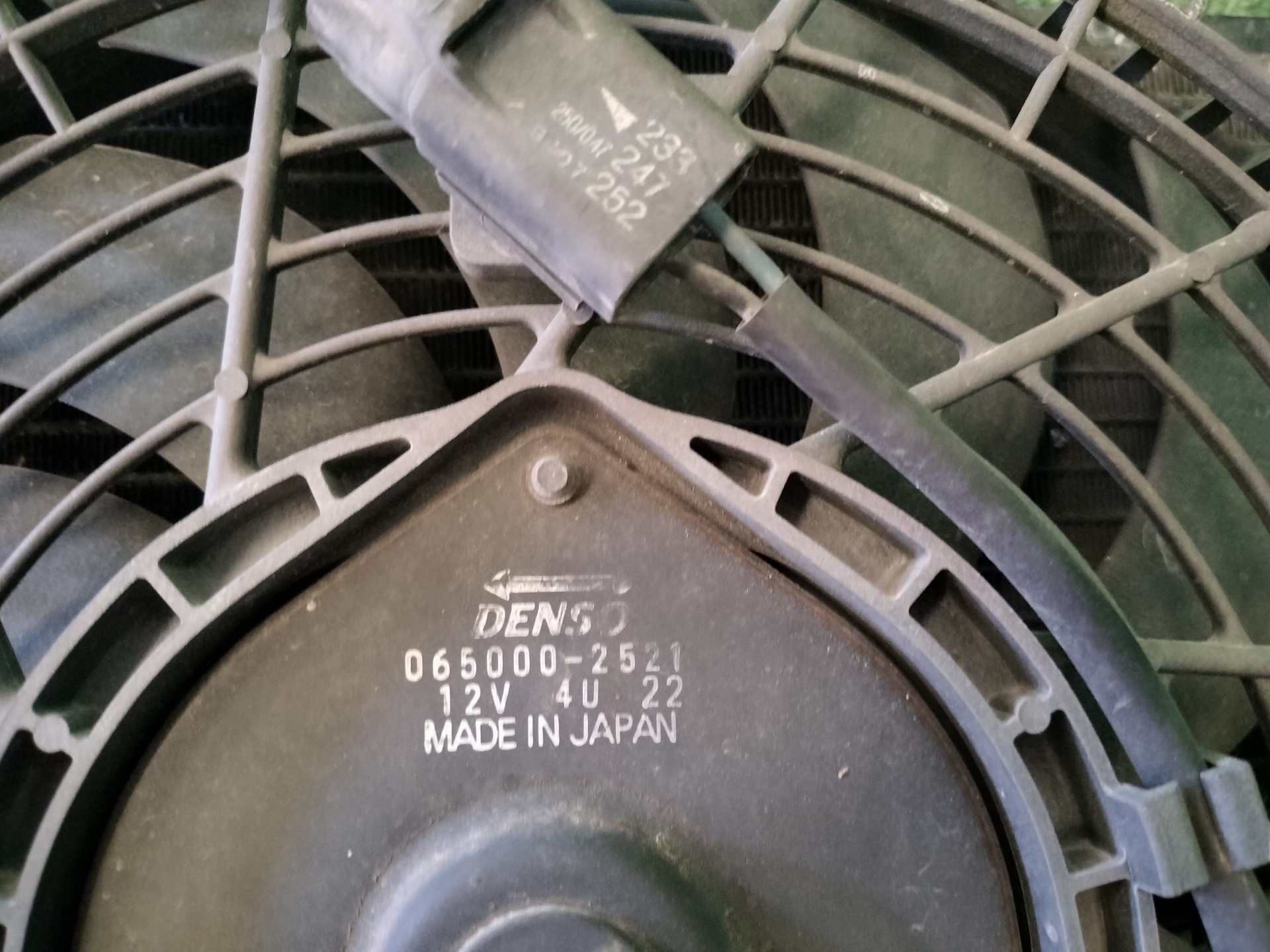 CONDENSADOR / RADIADOR  AIRE ACONDICIONADO