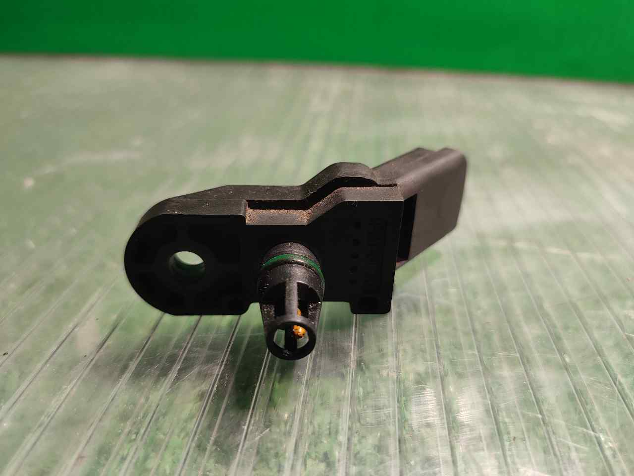SENSOR APARCAMIENTO DELANTERO