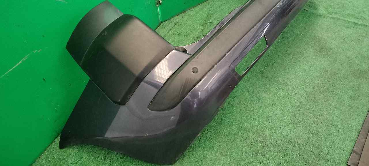 PARAGOLPES TRASERO