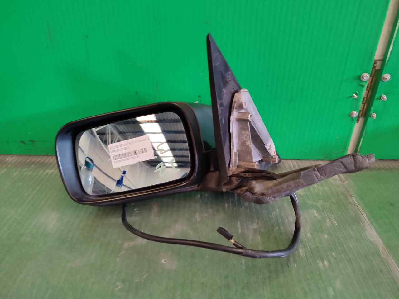 RETROVISOR IZQUIERDO