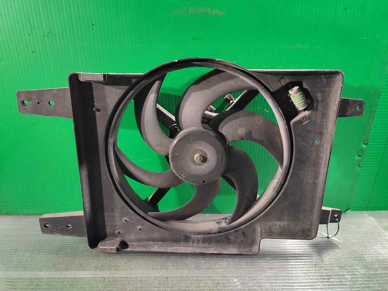 ELECTROVENTILADOR RADIADOR AIRE ACONDICIONADO