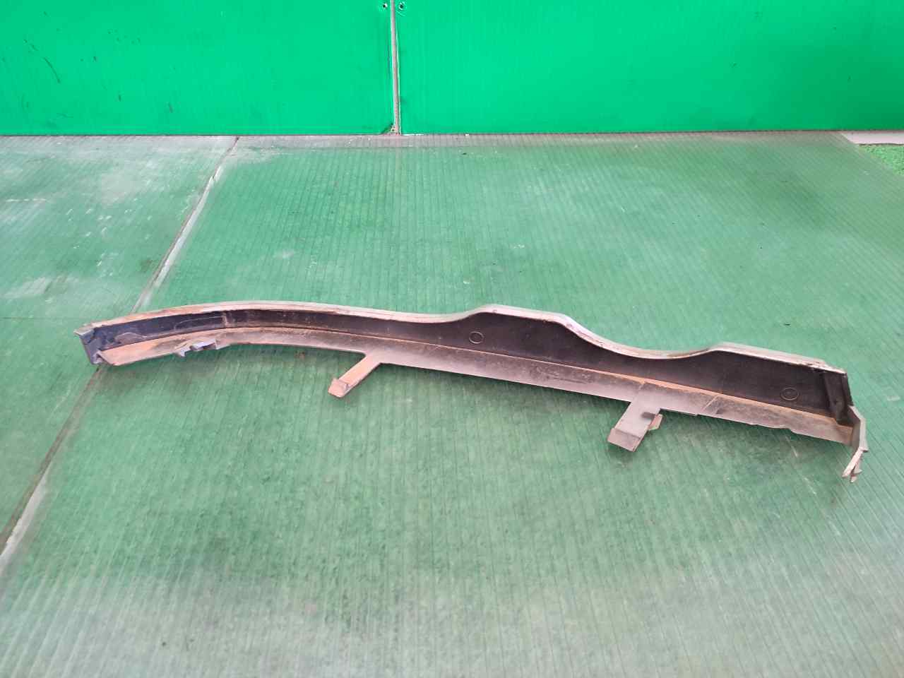 REJILLA DELANTERA