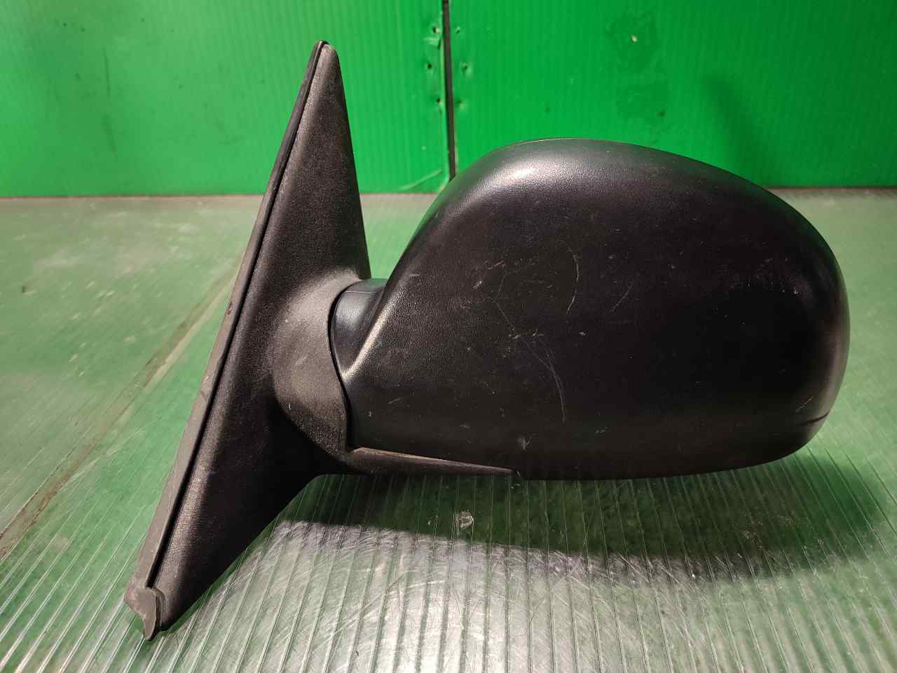RETROVISOR IZQUIERDO