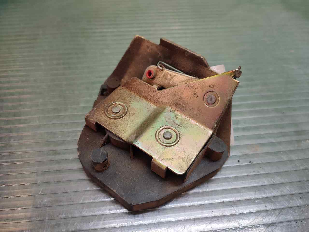 CERRADURA PUERTA TRASERA IZQUIERDA