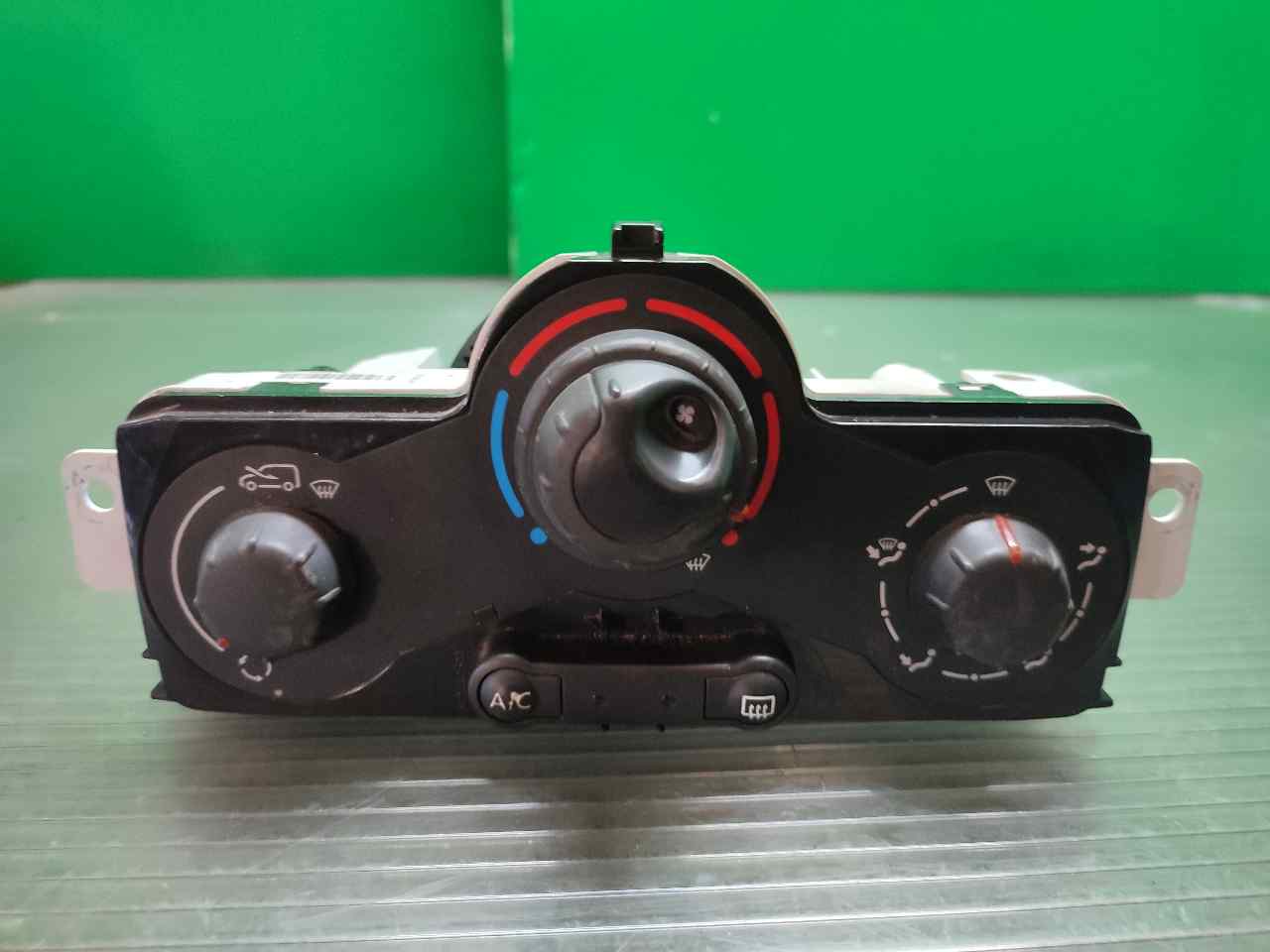 MANDO CALEFACCION / AIRE ACONDICIONADO