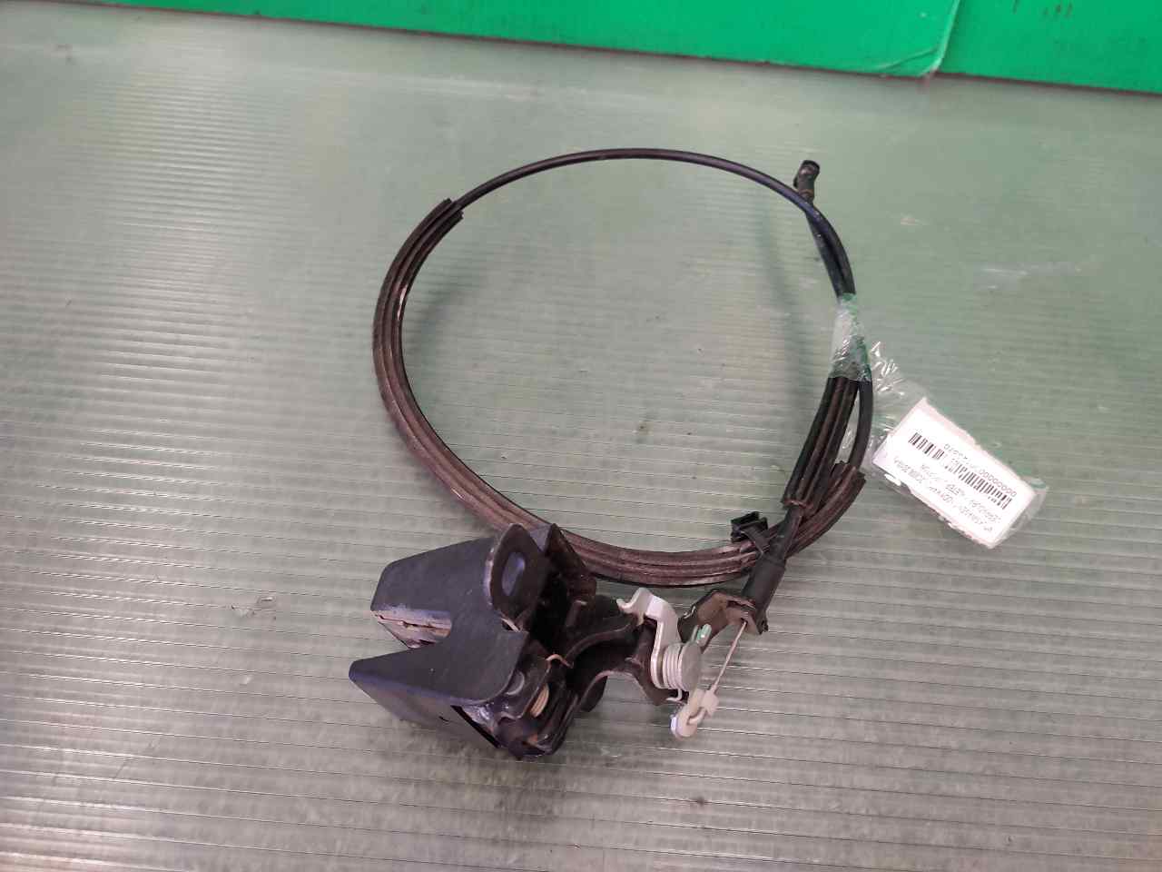 CERRADURA MALETERO / PORTON