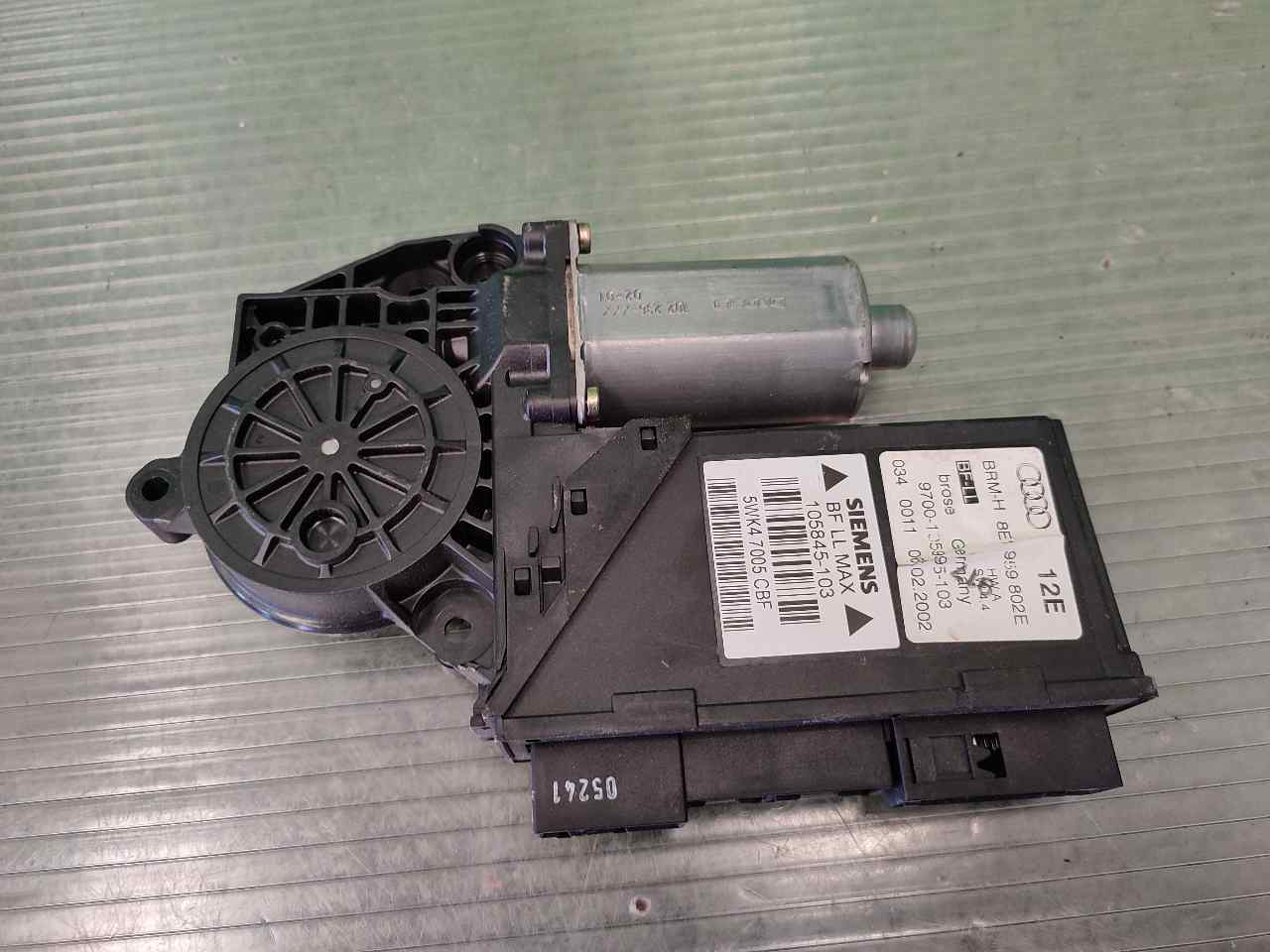 MOTOR ELEVALUNAS DELANTERO DERECHO