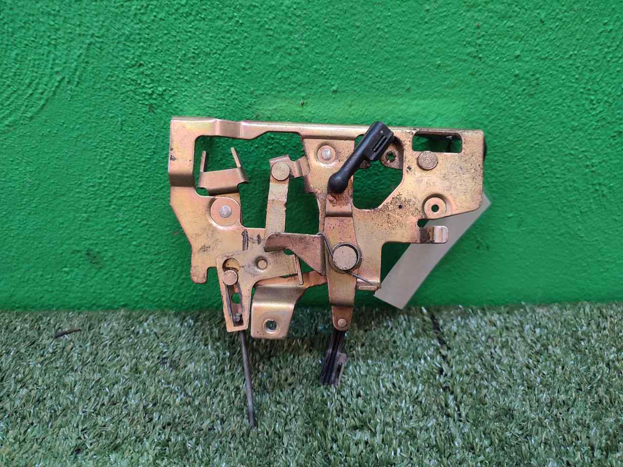CERRADURA PUERTA TRASERA DERECHA