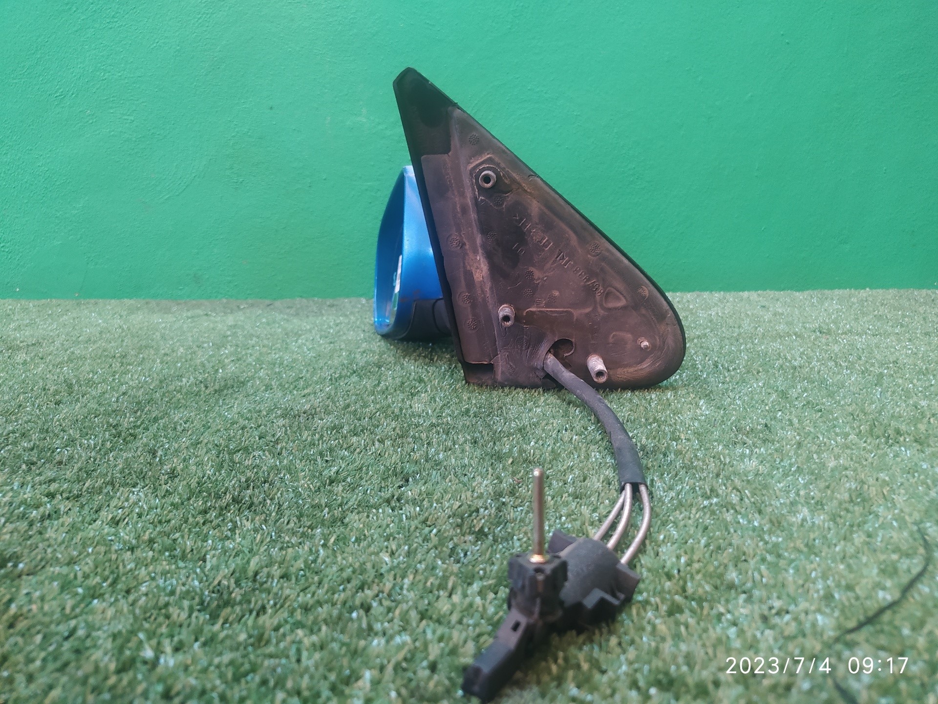 RETROVISOR IZQUIERDO