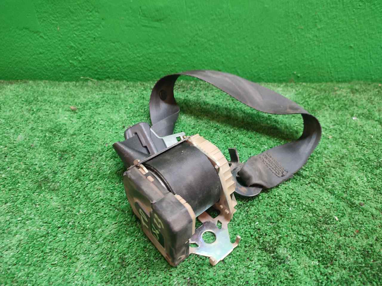 CINTURON SEGURIDAD TRASERO DERECHO