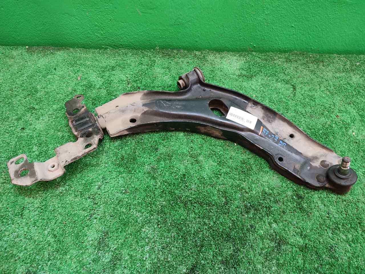 BRAZO SUSPENSION INFERIOR DELANTERO DERECHO