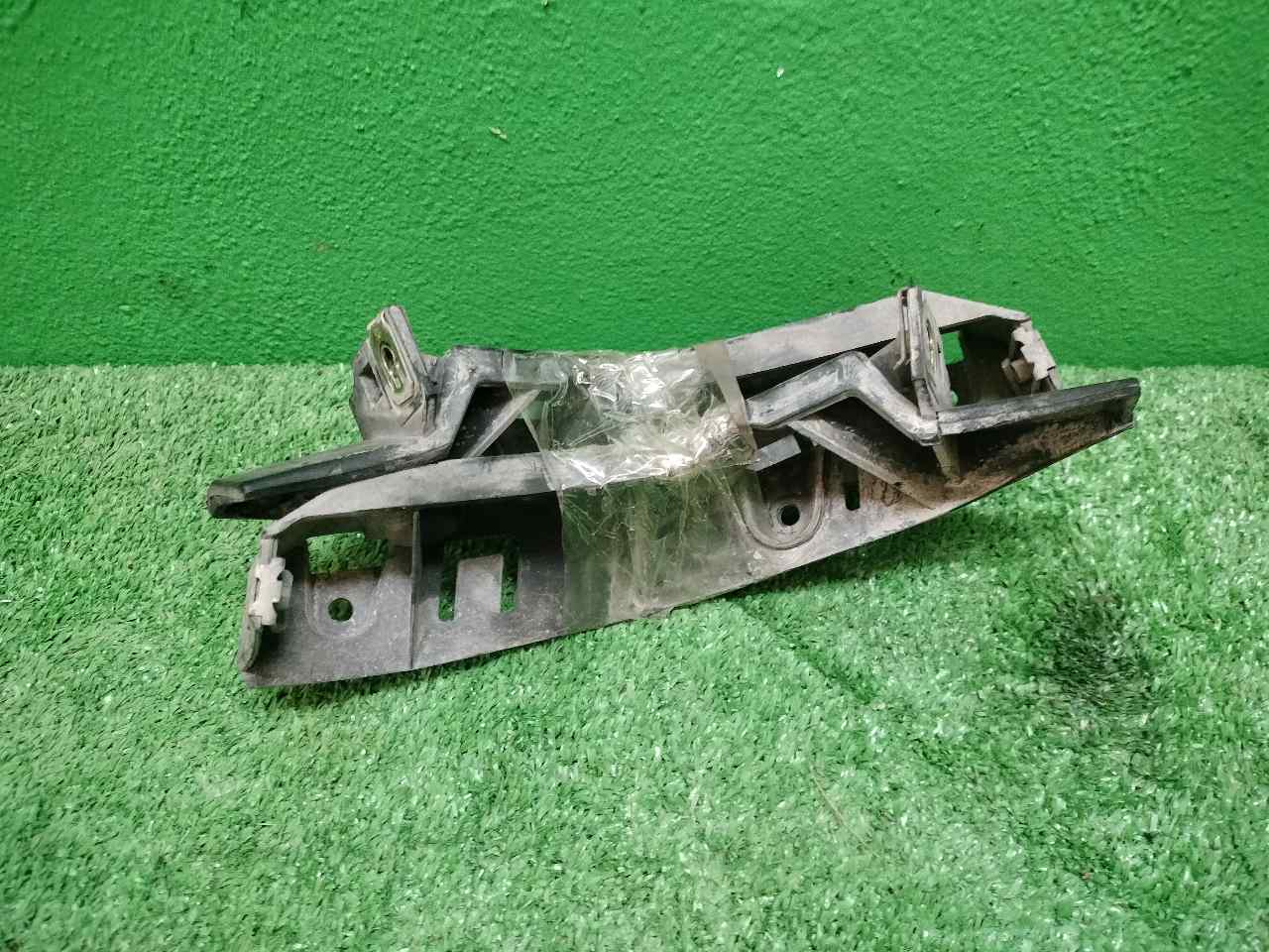 Tienda SOPORTE PARAGOLPES DELANTERO