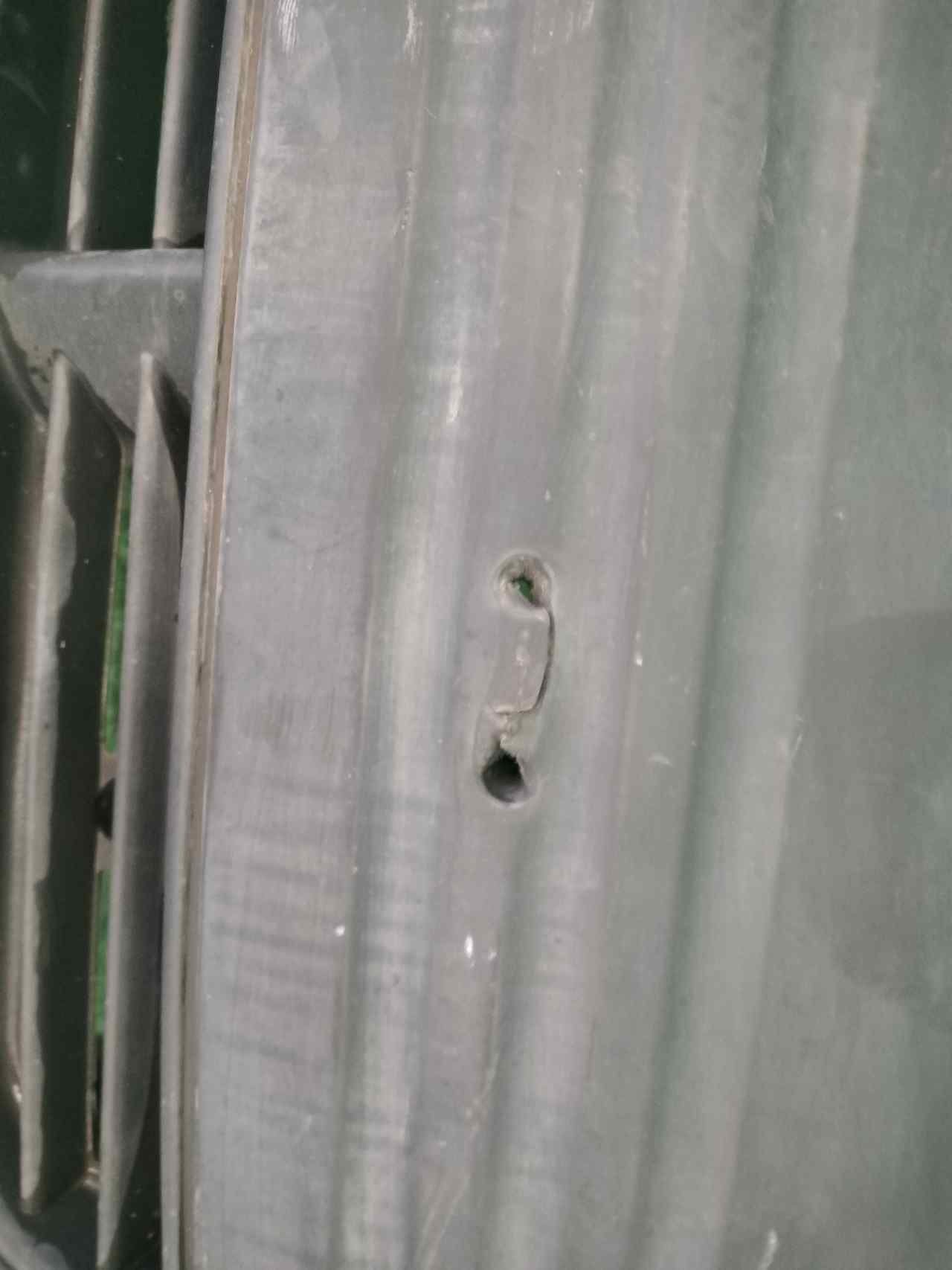 PARAGOLPES DELANTERO
