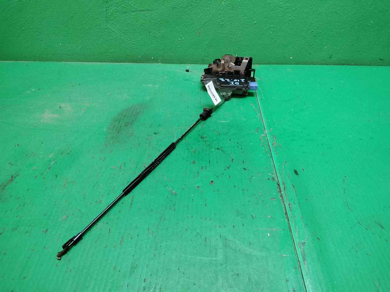 CERRADURA PUERTA DELANTERA IZQUIERDA