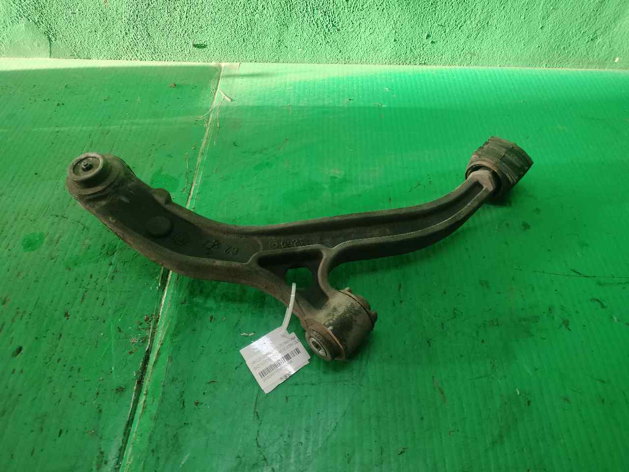 BRAZO SUSPENSION INFERIOR DELANTERO IZQUIERDO