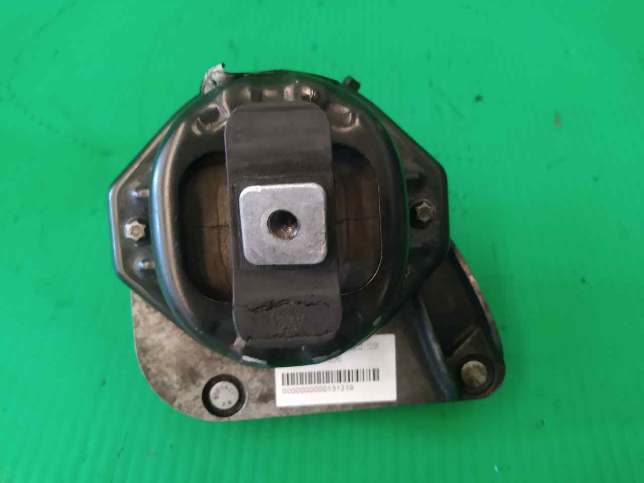 SOPORTE MOTOR DERECHO