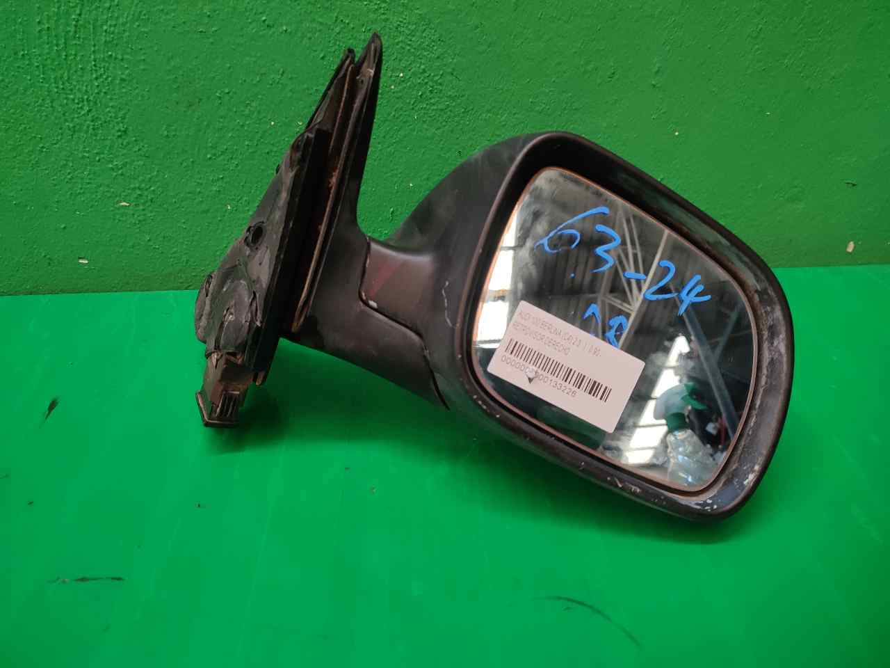 RETROVISOR DERECHO