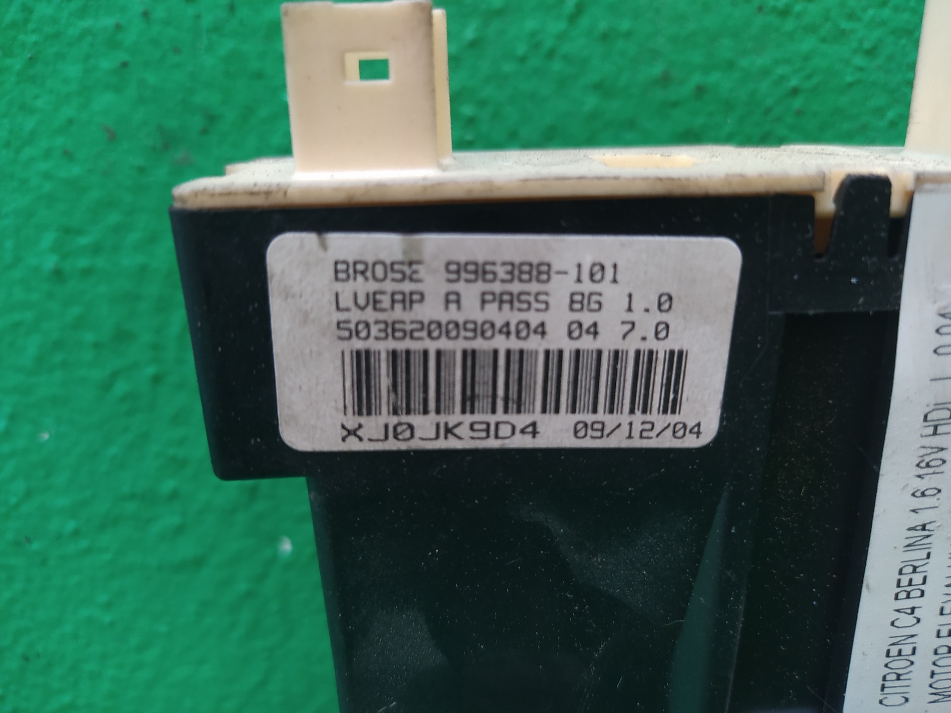 MOTOR ELEVALUNAS DELANTERO DERECHO