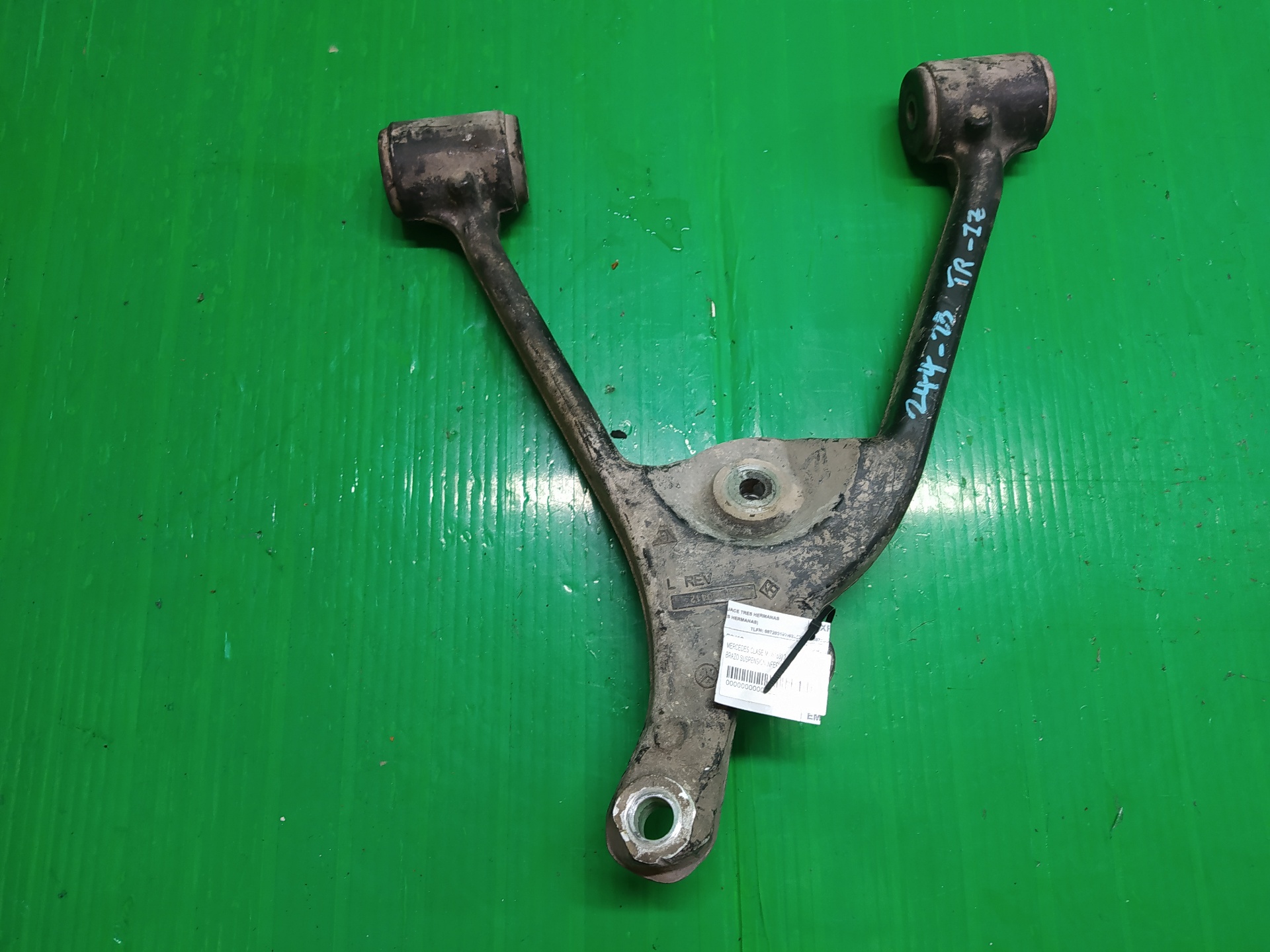 BRAZO SUSPENSION INFERIOR TRASERO IZQUIERDO