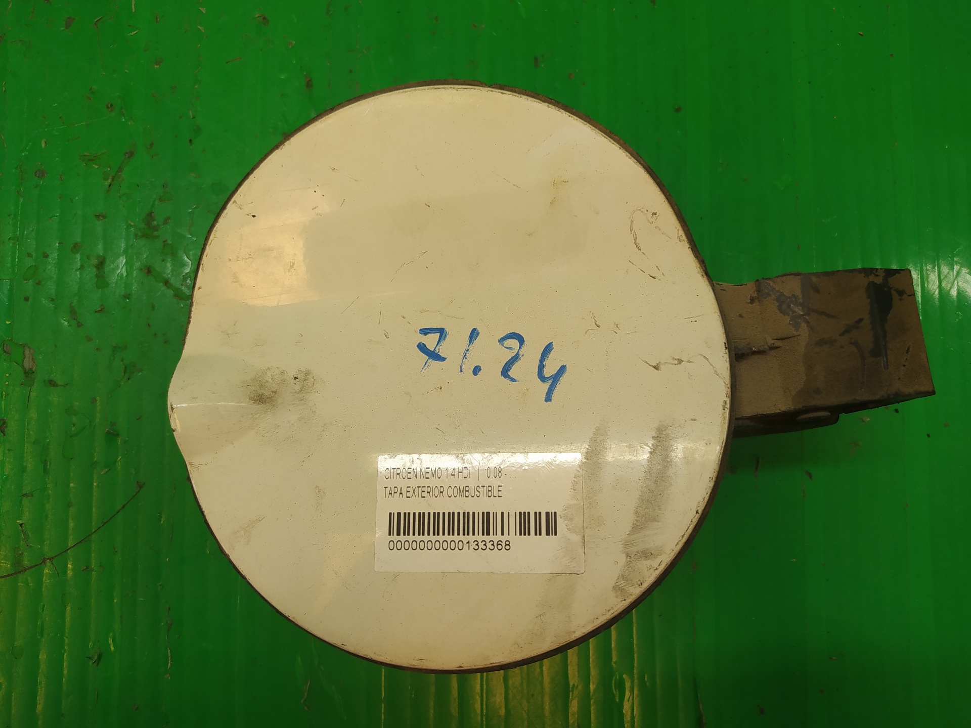 TAPA EXTERIOR COMBUSTIBLE