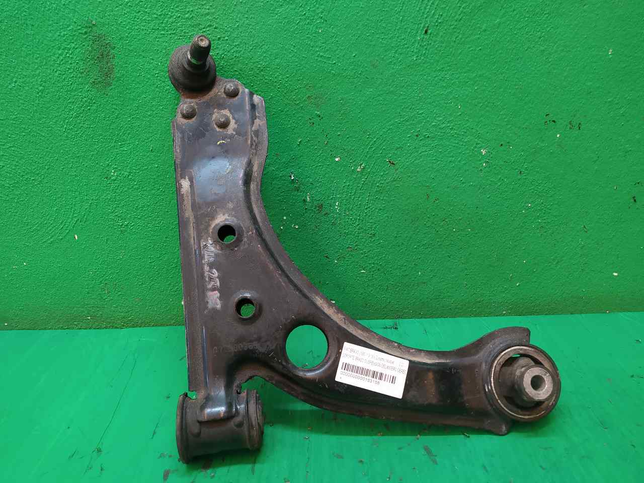 BRAZO SUSPENSION DELANTERO DERECHO