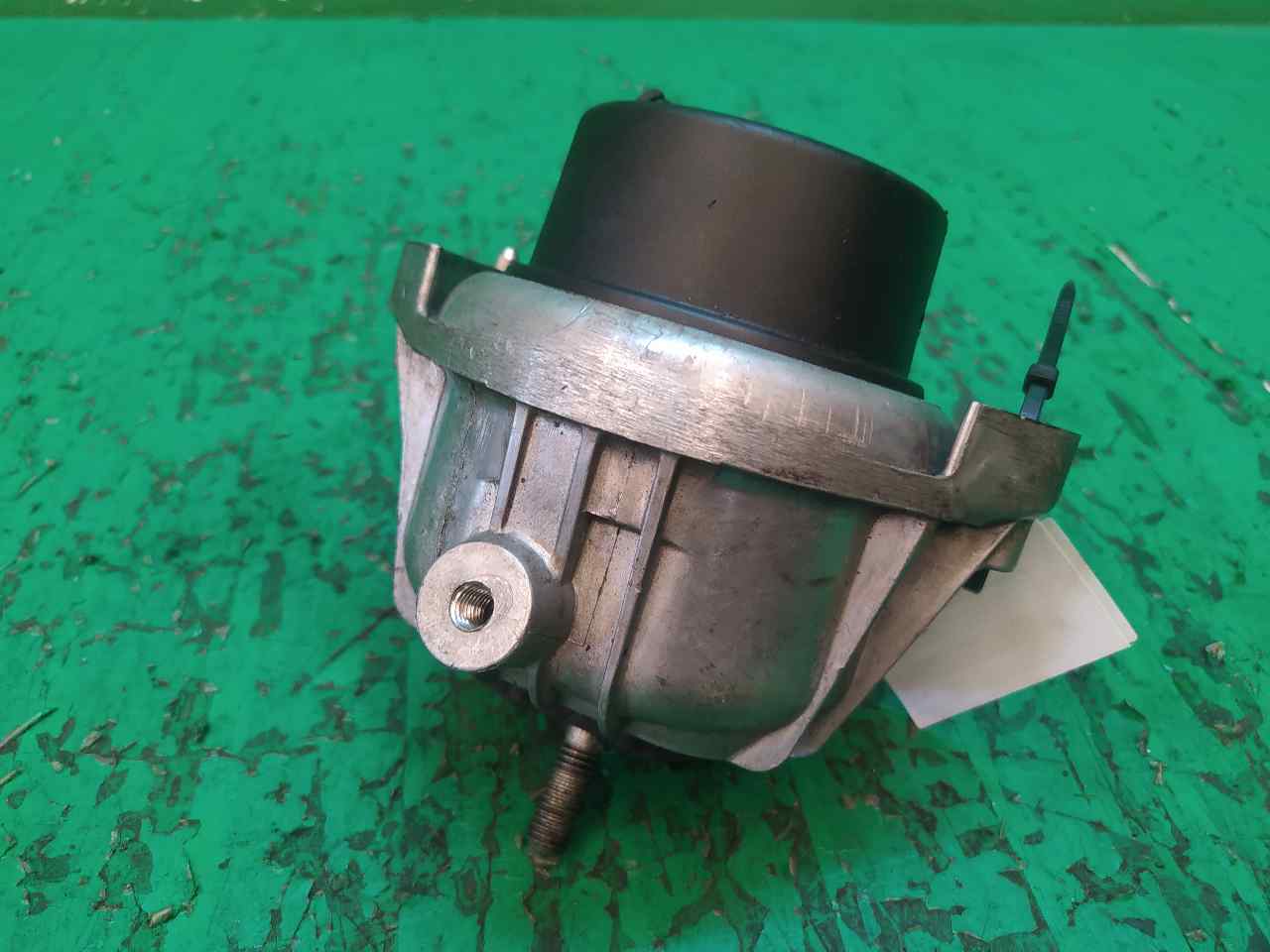 SOPORTE MOTOR IZQUIERDO
