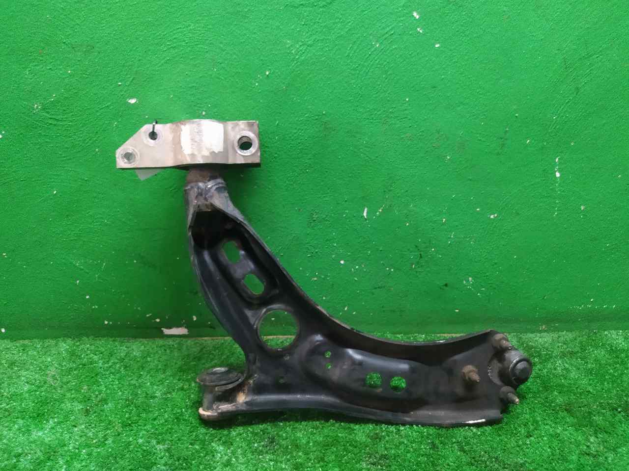 BRAZO SUSPENSION DELANTERO DERECHO