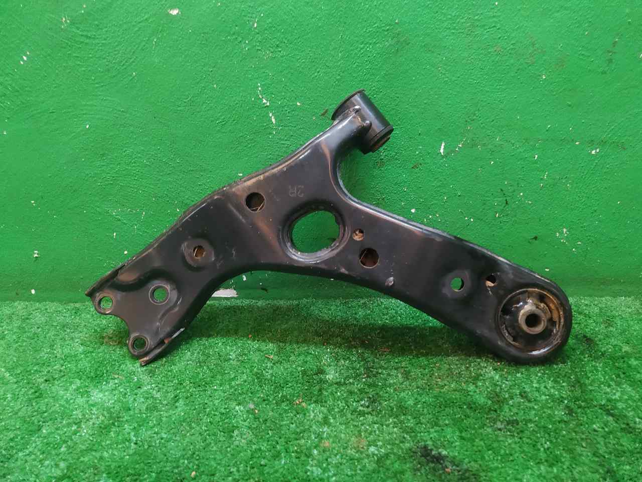 BRAZO SUSPENSION DELANTERO DERECHO