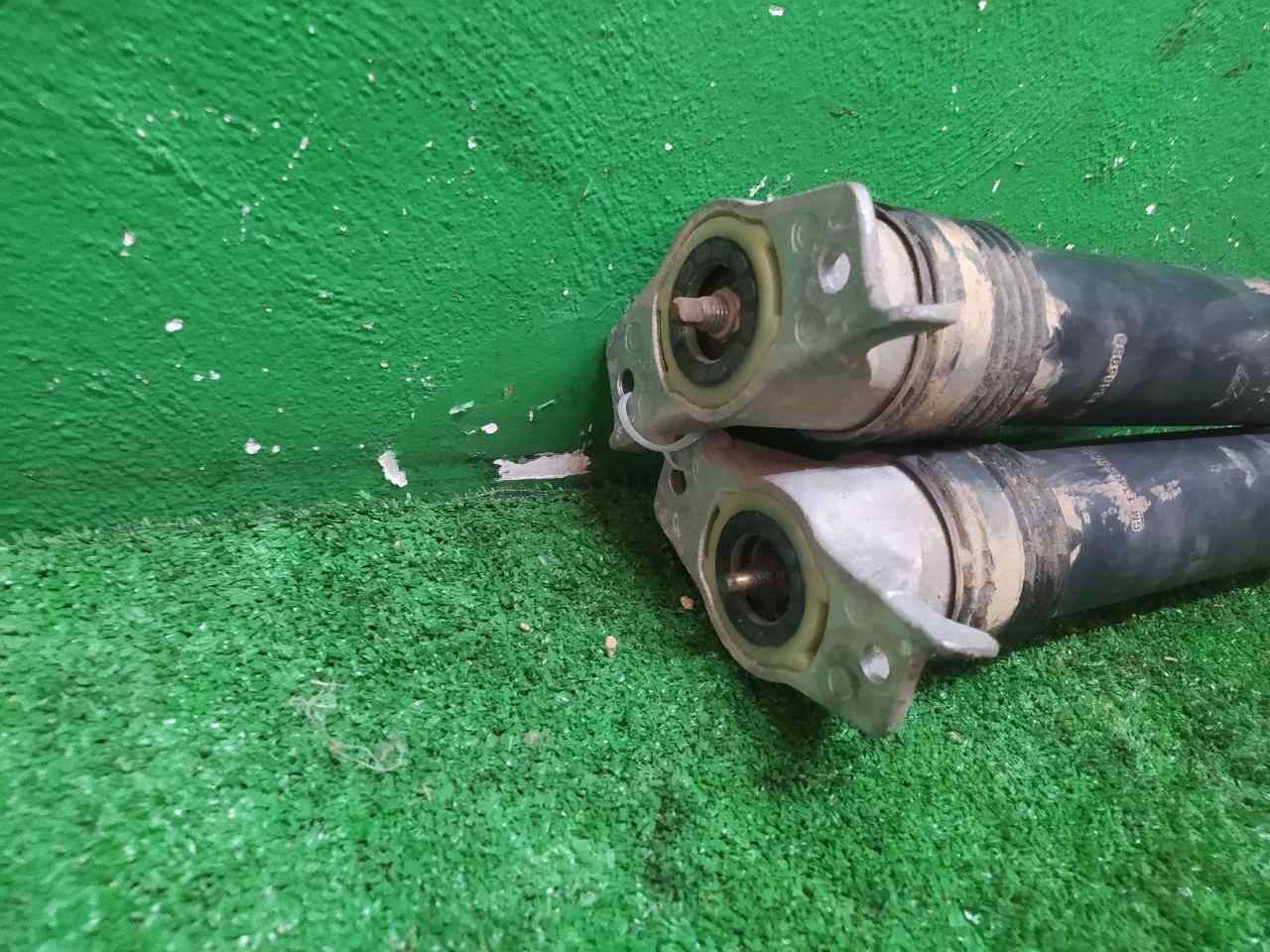 JUEGO AMORTIGUADORES TRASERO