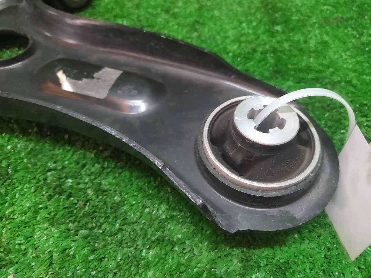 BRAZO SUSPENSION DELANTERO IZQUIERDO