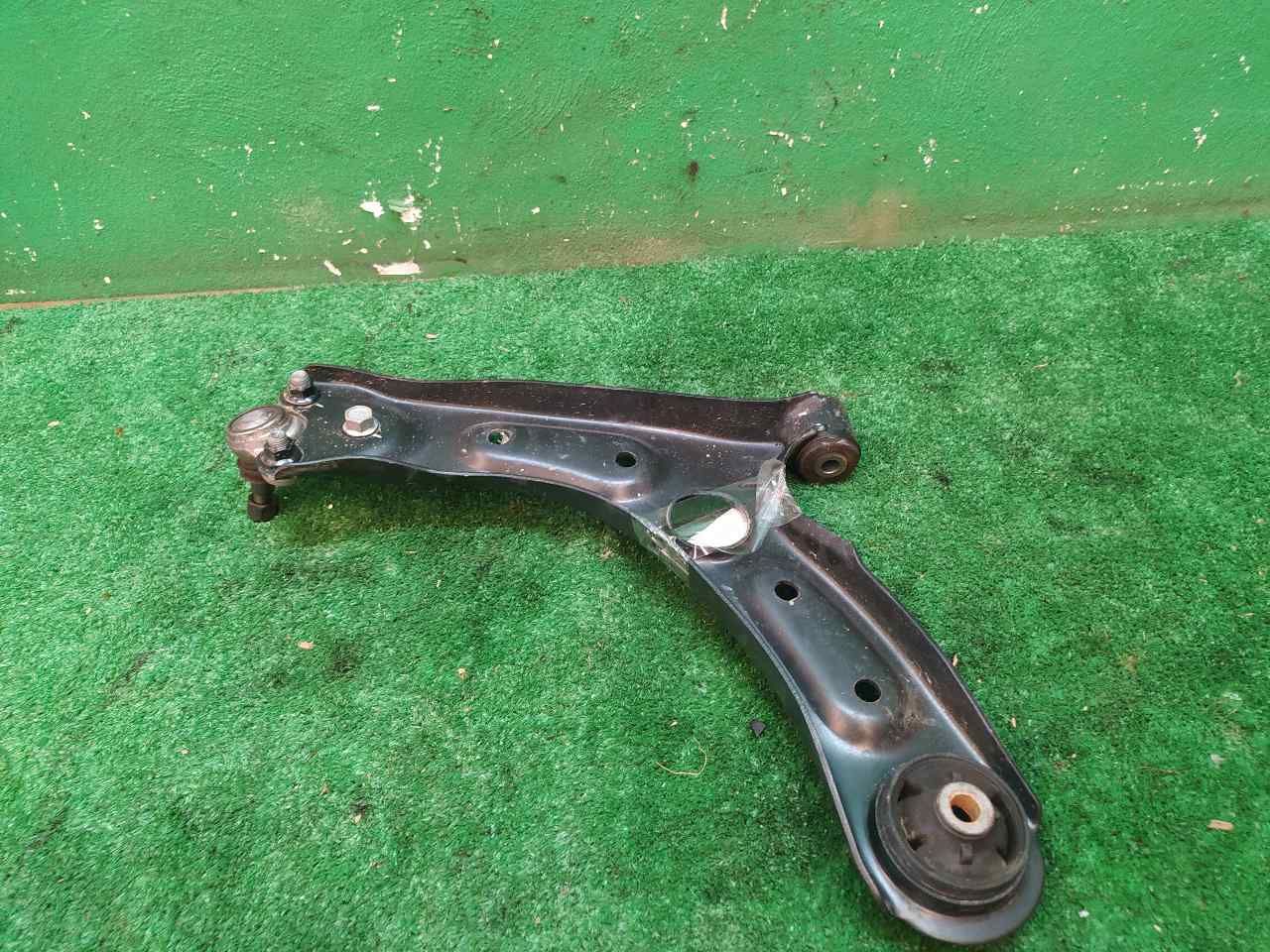Tienda BRAZO SUSPENSION DELANTERO DERECHO