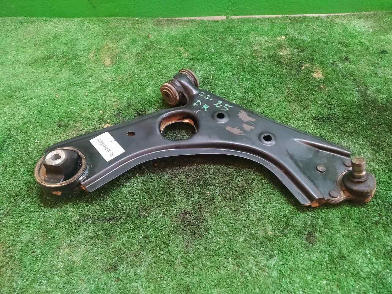 BRAZO SUSPENSION DELANTERO DERECHO