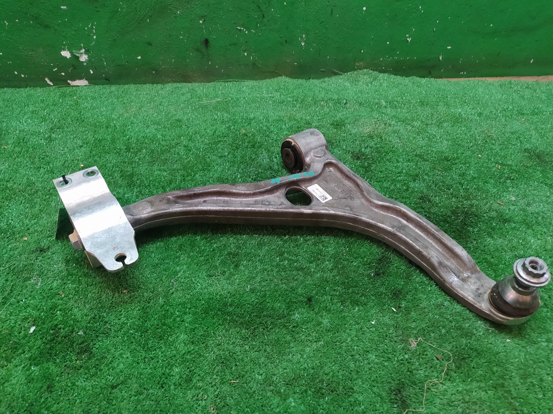 BRAZO SUSPENSION DELANTERO DERECHO