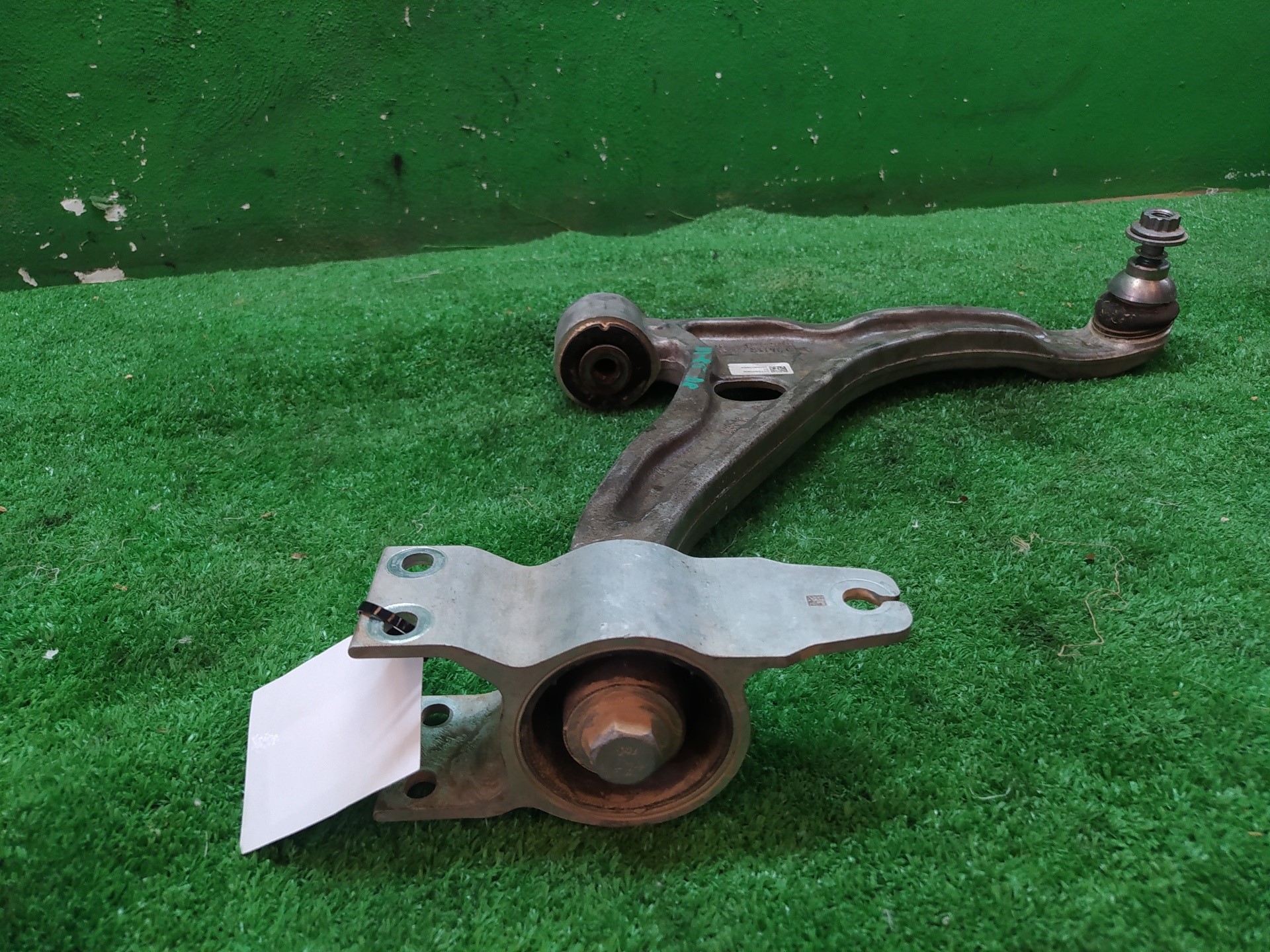 BRAZO SUSPENSION DELANTERO DERECHO