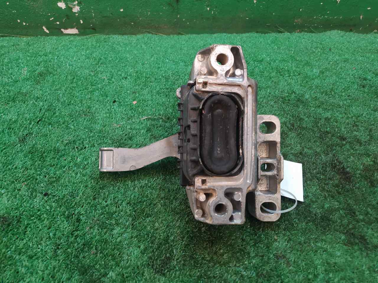 SOPORTE MOTOR
