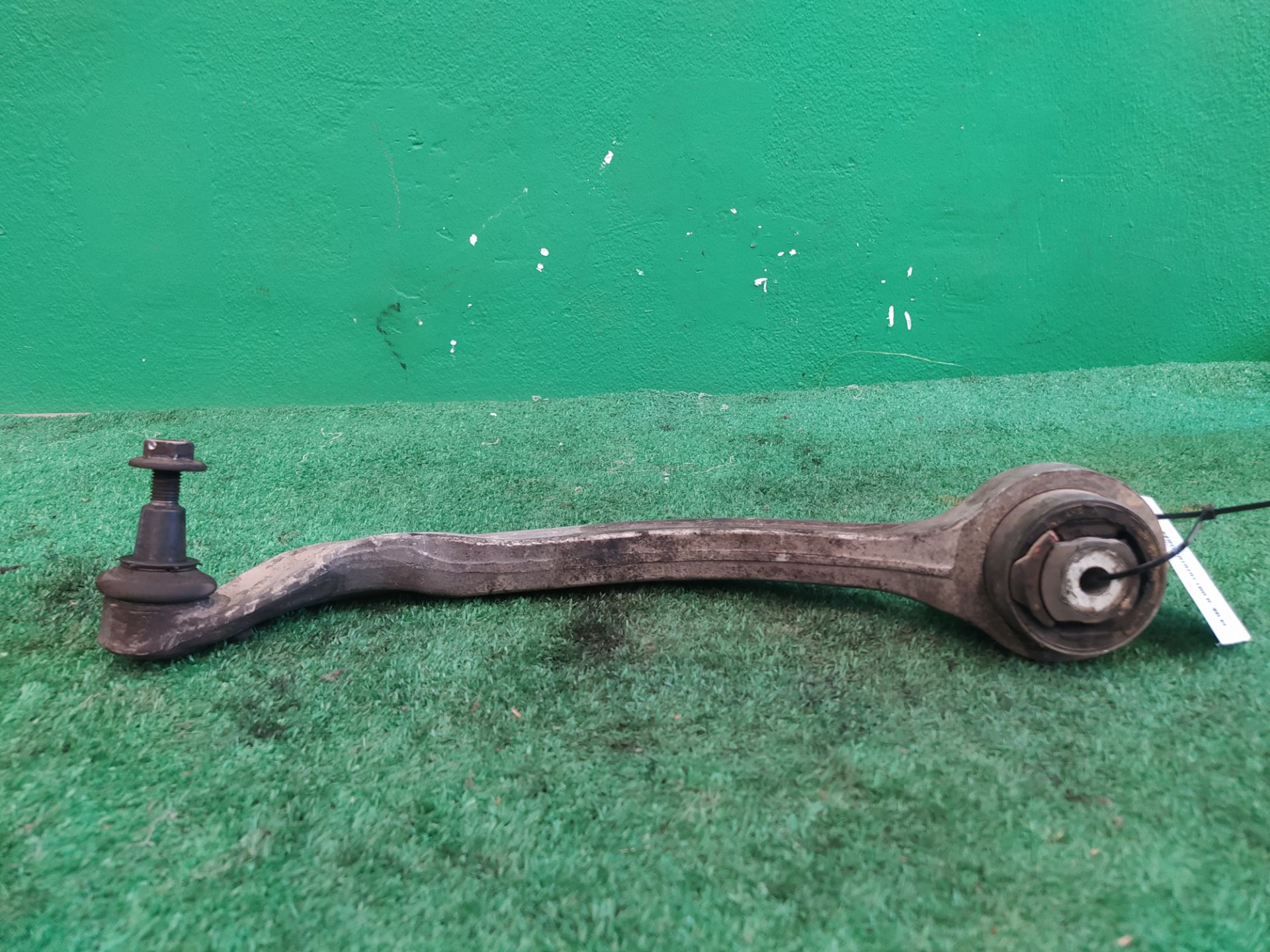 BRAZO SUSPENSION DELANTERO IZQUIERDO