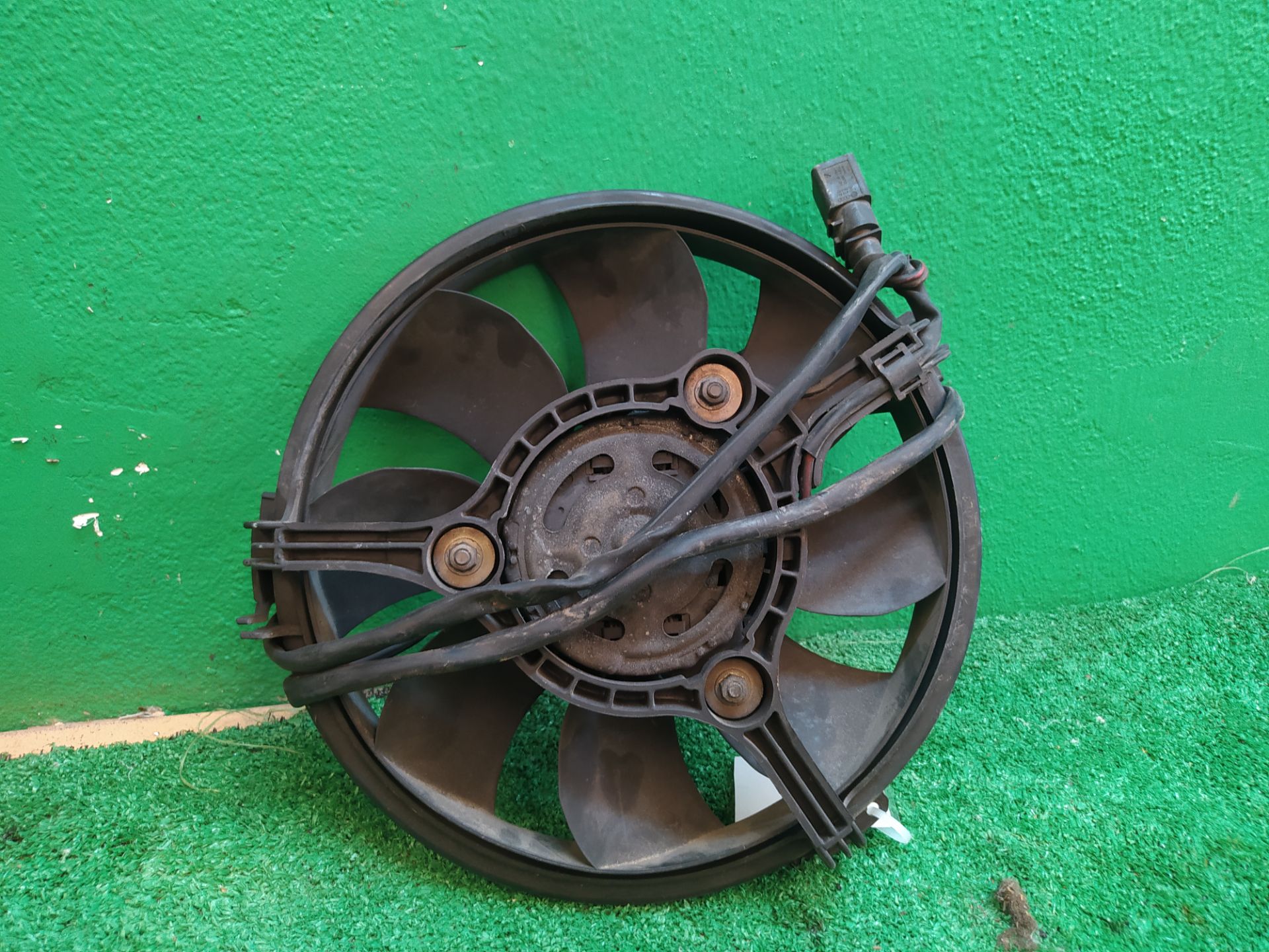 ELECTROVENTILADOR RADIADOR AIRE ACONDICIONADO