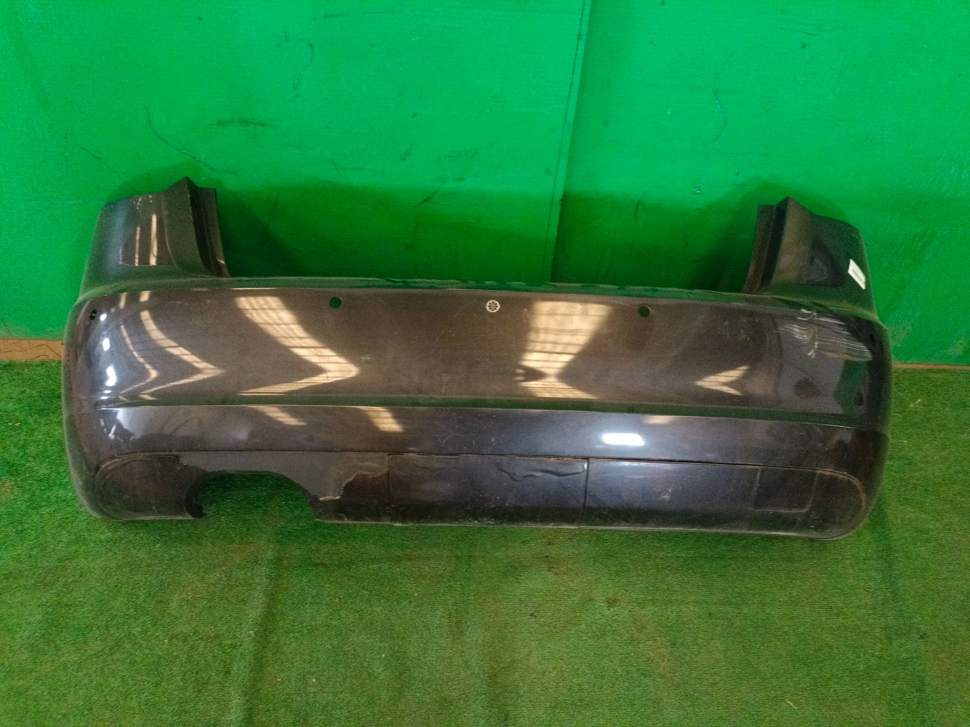 PARAGOLPES TRASERO