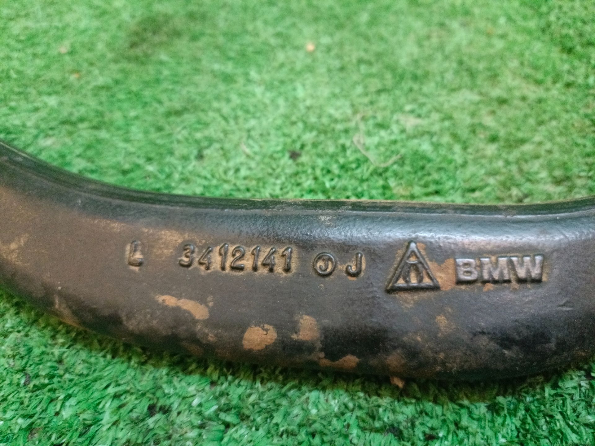 BRAZO SUSPENSION INFERIOR DELANTERO IZQUIERDO
