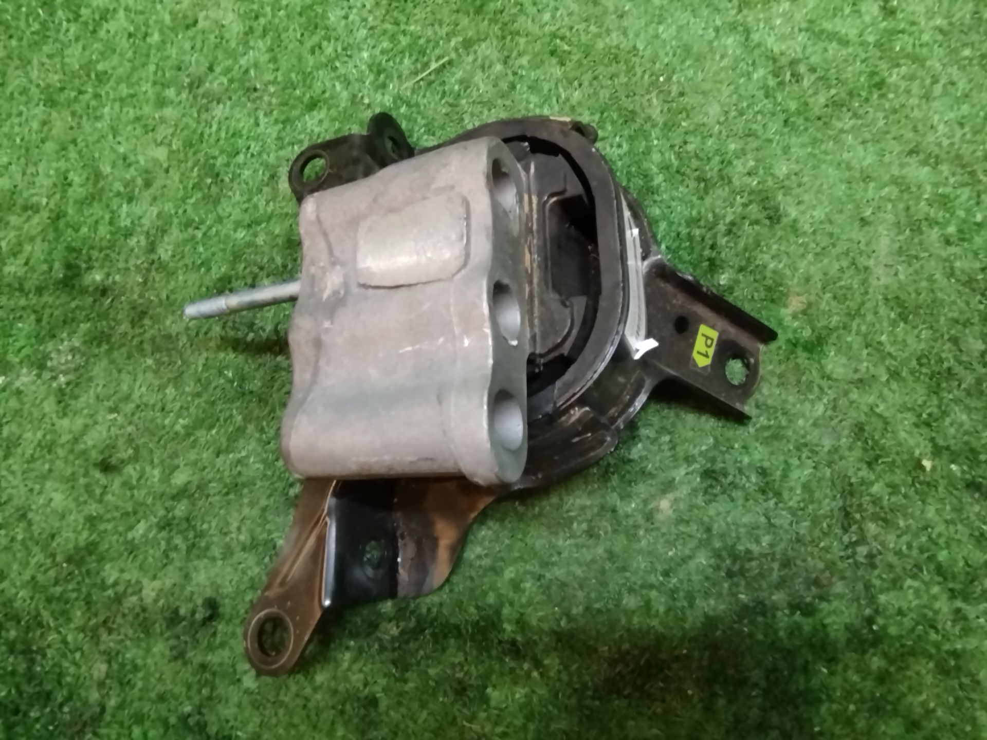 SOPORTE MOTOR