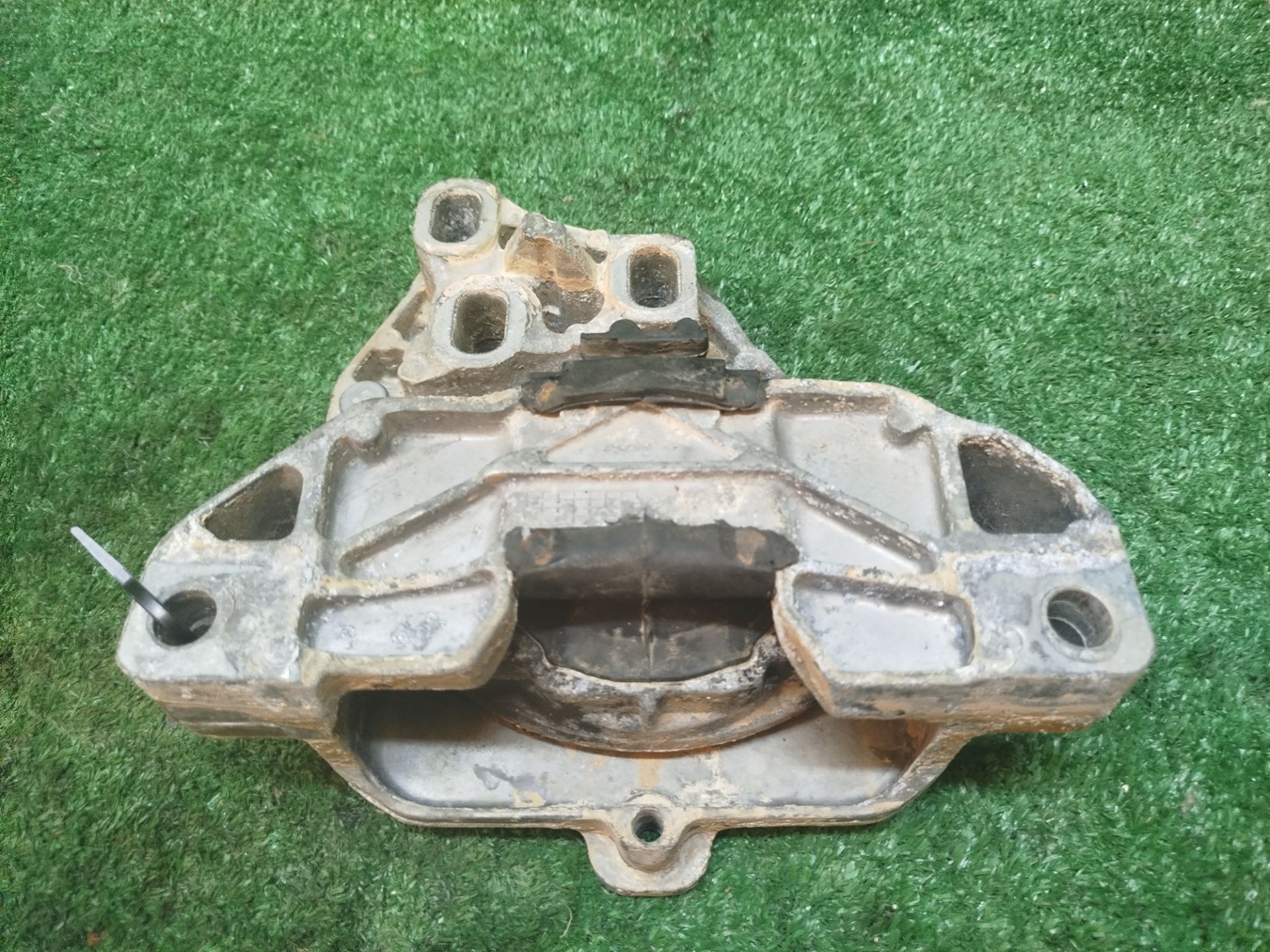SOPORTE MOTOR