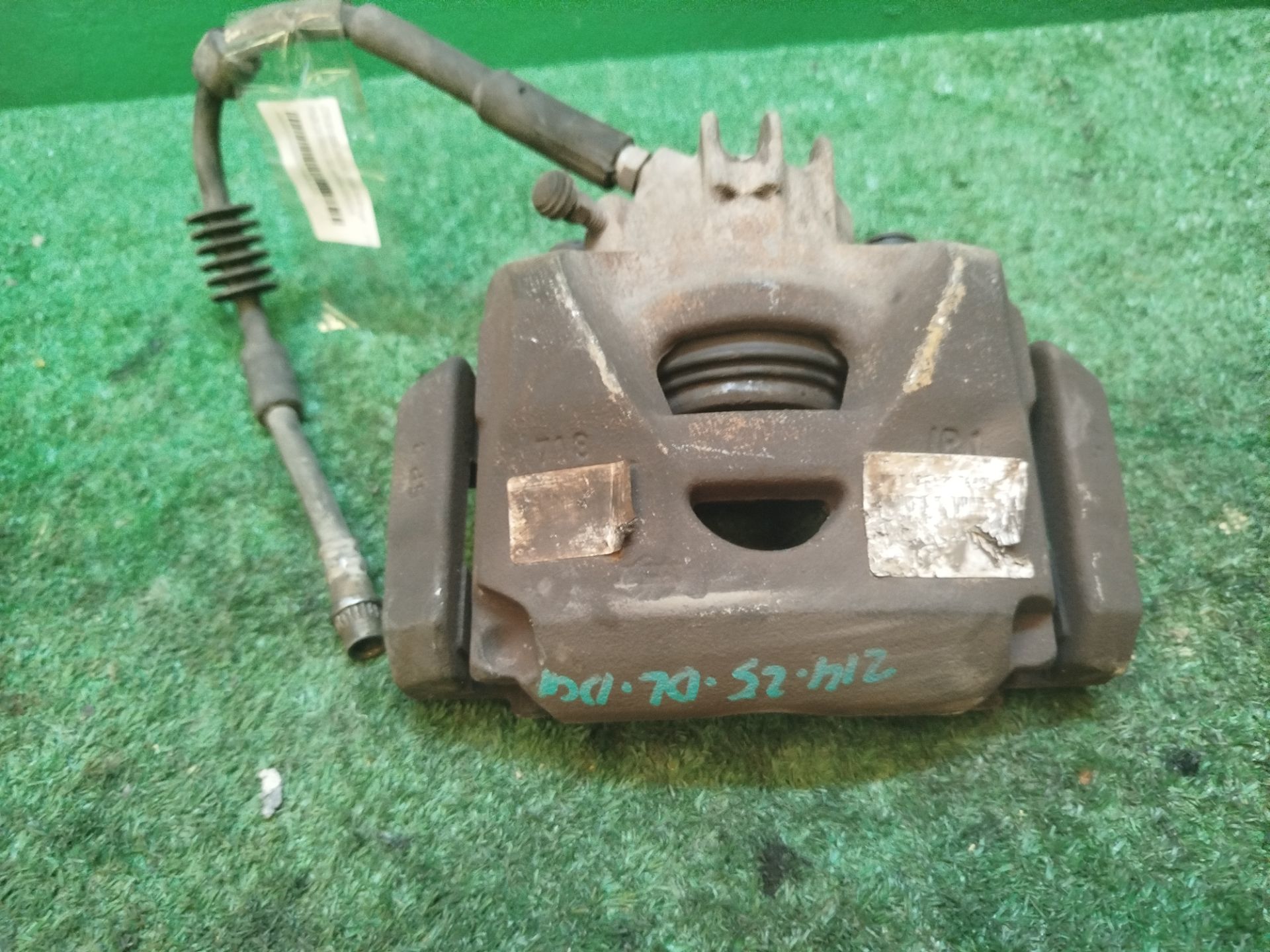 PINZA DE FRENO DELANTERA DERECHA