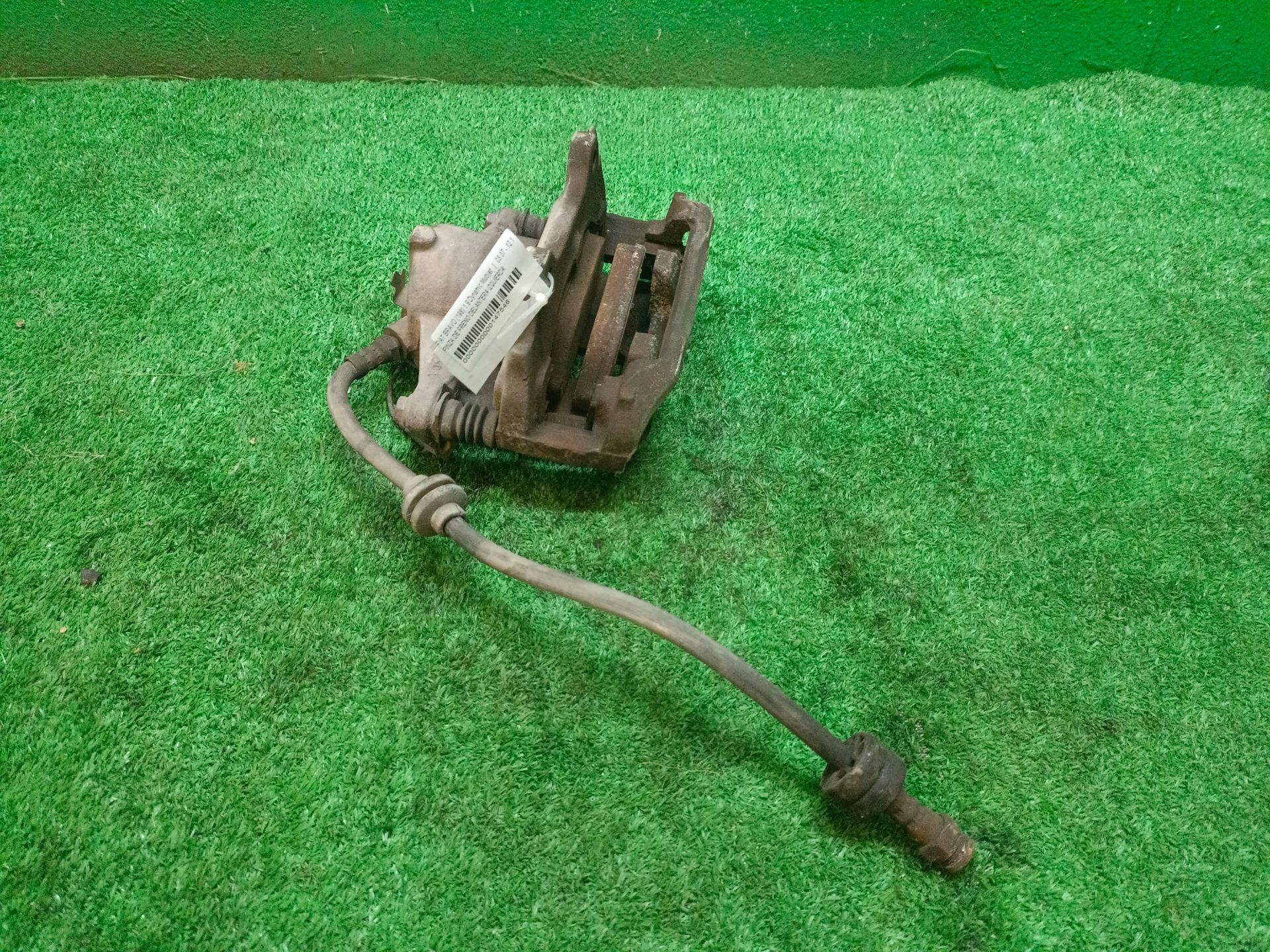 PINZA DE FRENO DELANTERA IZQUIERDA